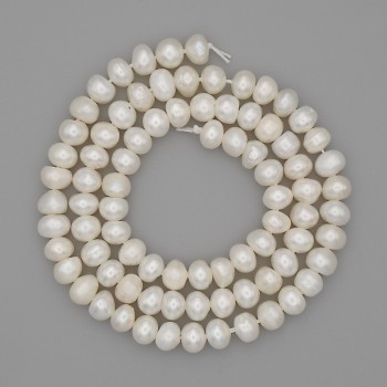 Natural freshwater pearl beads 5x4 mm, 36 cm length on a thread