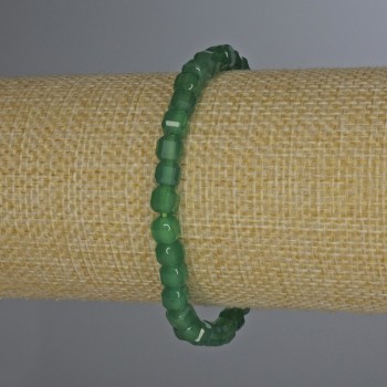 Chrysoprase bracelet, faceted cube 5x5 mm, length 18 mm, stretch