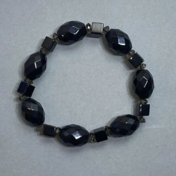 Bracelet with imitation agate cube 6mm, faceted bead 16x12mm, smoky topaz rondelle 6x3mm, length 18mm, stretch
