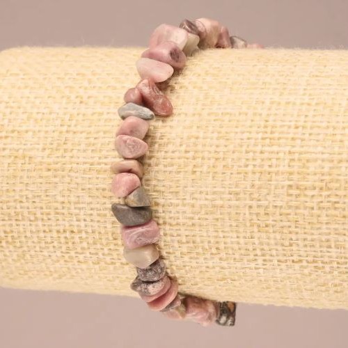 Rhodonite chip bracelet on elastic, 6-8 mm