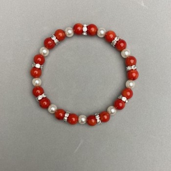 Bracelet with Coral Beads 7mm ± Faux Pearls 6mm ± with Metal Inserts, 18 cm Stretch