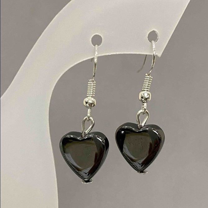 Hematite Heart Earrings, diameter 11 mm, length 30 mm