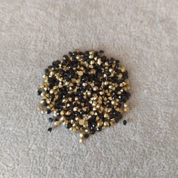 Jet-black rhinestones, diameter 3 mm (±), packaging approx. 4 g (±)