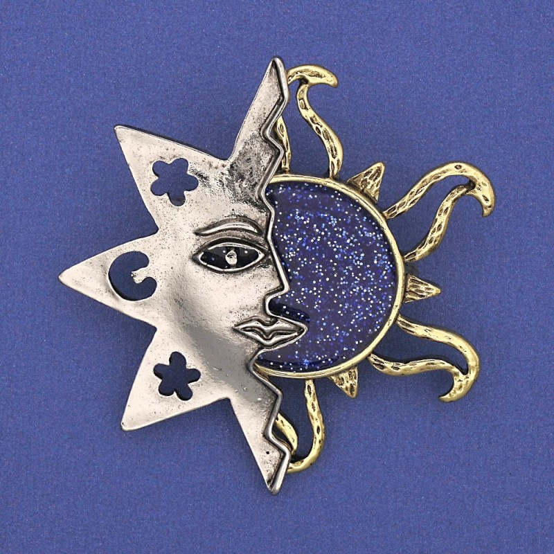 Brooch 'Sun and Star' 48mm ± golden metal