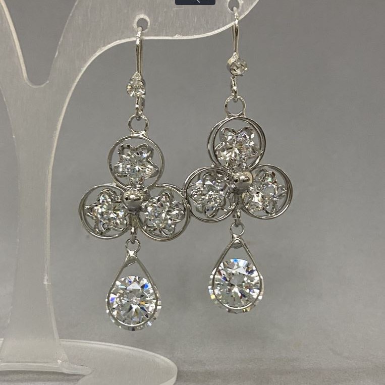 Earrings "Itaolyao" with crystals, diameter 20 mm, length 48 mm, silver color