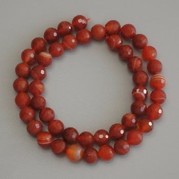 Faceted Agate Beads - Round Bead, 8 mm Diameter, 37 cm Length on Thread