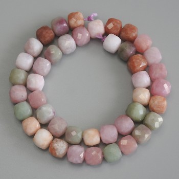 Jadeite Beads, Faceted Cube, 9×9 mm, 37 cm on thread