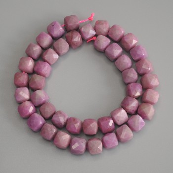 Phosphosiderite Beads, Faceted Cube on Thread, 9×9 mm Diameter, 37 cm Length