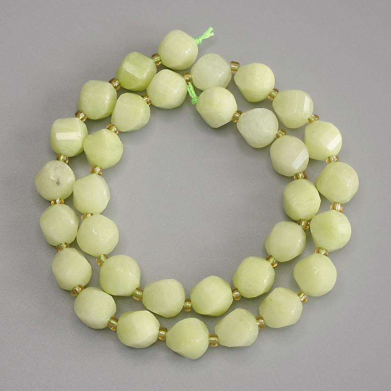 Chrysolite Olivine Faceted Rhombus Beads 10x8 mm, 5 mm+, on thread with seed beads, length 39 cm+