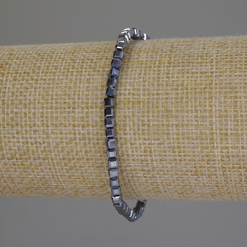 Terahertz Bracelet with a Faceted Cube, 3x3 mm Diameter, 18 mm Length +/- Stretch
