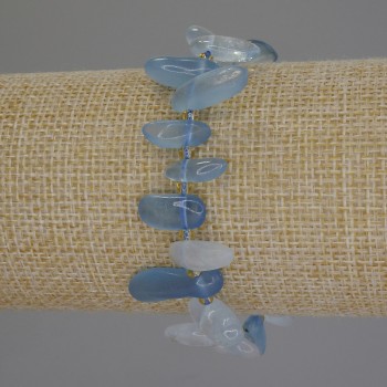 Aquamarine Chips Butterfly Bracelet, diameter 13-23×6 mm ±, seed beads 3 mm ±, length 18 mm ±, stretch