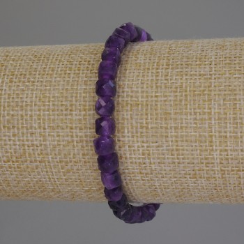 Sugilite Bracelet with Faceted Cubes, 5x5 mm, 18 mm Length, Stretch Band