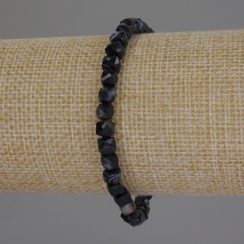 Faceted Agate Bracelet, cube beads 5x5 mm, length 18 mm, stretch