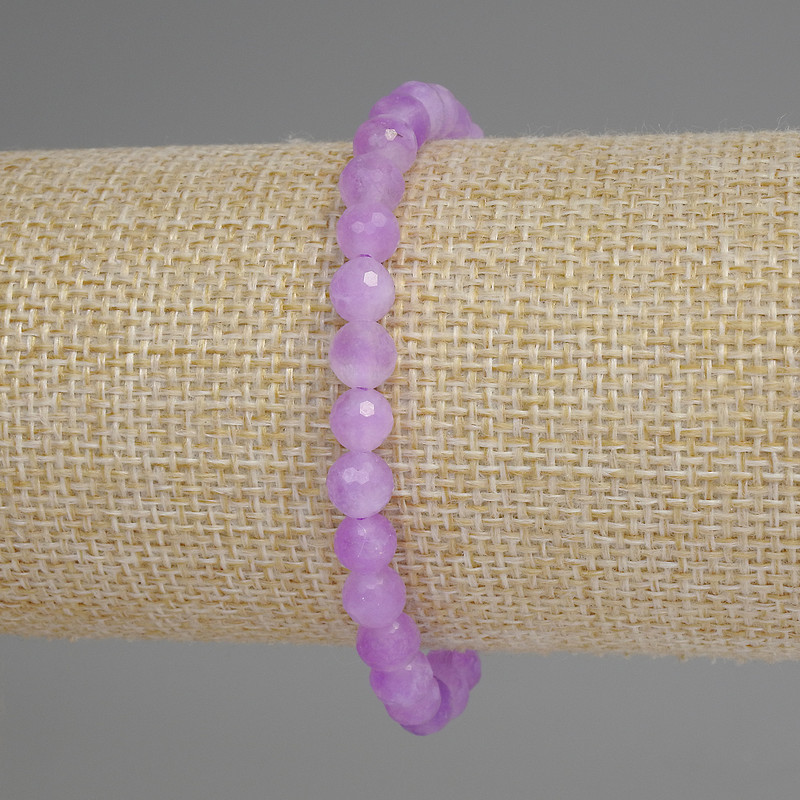 Lavender Amethyst Bracelet with Faceted Bead, 6 mm diameter, 18 mm length, stretch
