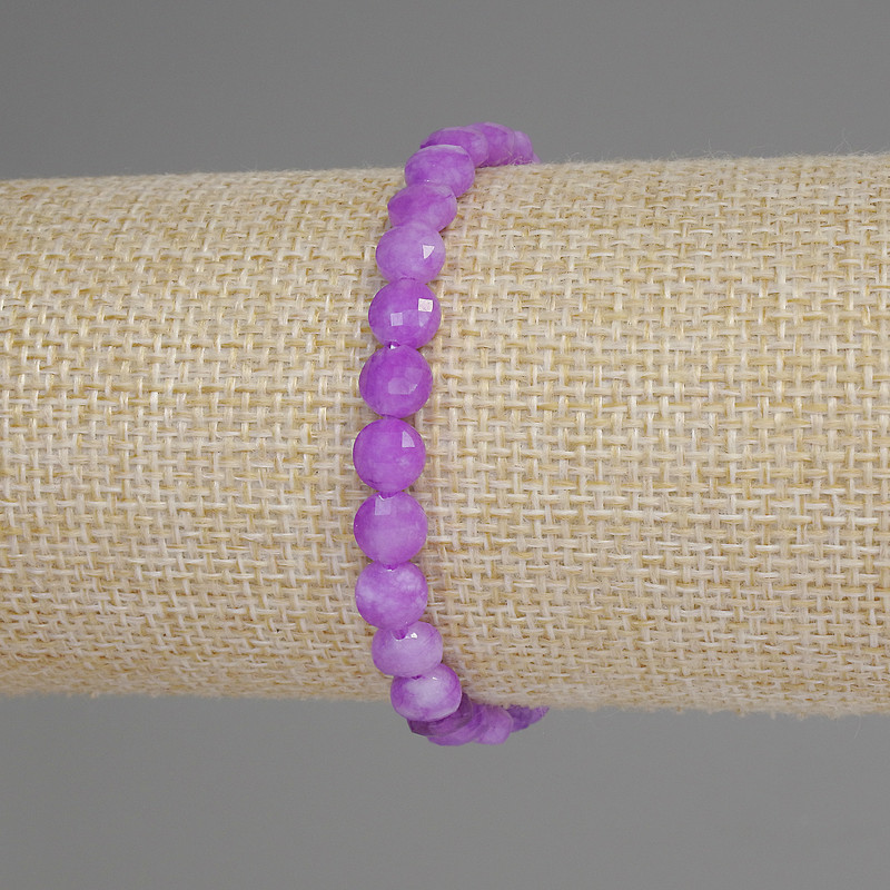 Lavender Amethyst Faceted Coin Bracelet, 6 mm diameter, 18 mm length, stretch base