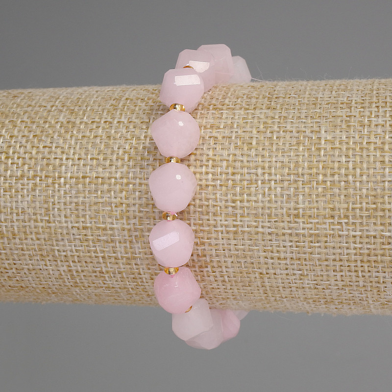 Pink Quartz Bracelet with Faceted Diamonds, 10×9 mm diameter ±, 3 mm beads ±, length 18 mm ±, stretch