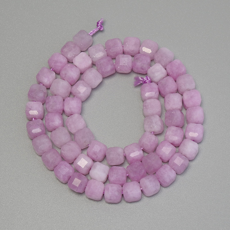 Kunzite Beads, Faceted Cube, 5x5 mm Diameter, 32 cm Length on Cord