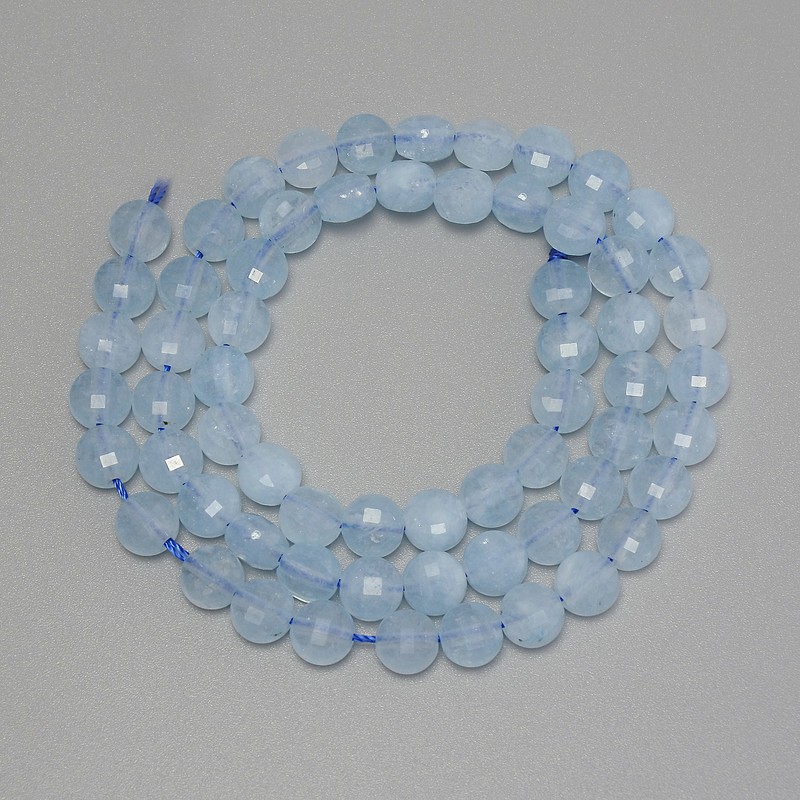Aquamarine beads, faceted coin-shaped, diameter 6 mm ±, length 38 cm ± on thread