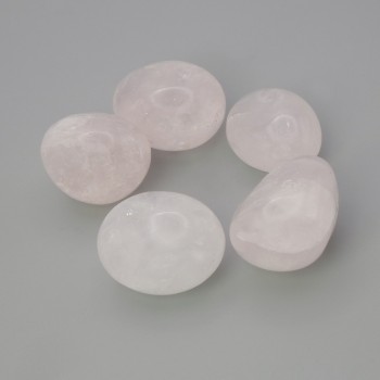 (price per 100g) Souvenir natural stone Pink Quartz, tumbled - dimensions 20-23 x 17-20 x 12-14 mm (+/-) packaging 100 g