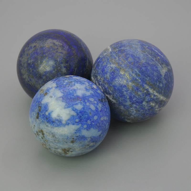 (Price per 100 g) Natural lapis lazuli souvenir ball, diameter 30 mm ± weight from 40 g