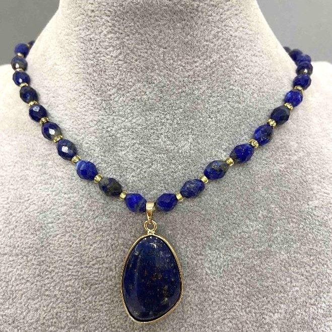 Choker with Lapis Lazuli - Faceted Beads 8x6mm +-, 3mm Beads +-, Length 41cm +-, Extender Chain +5cm, Pendant Lapis Lazuli 35x20mm+