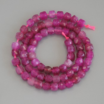 Faceted cube tourmaline beads, 5x5 mm diameter, on a thread, length 37 cm+