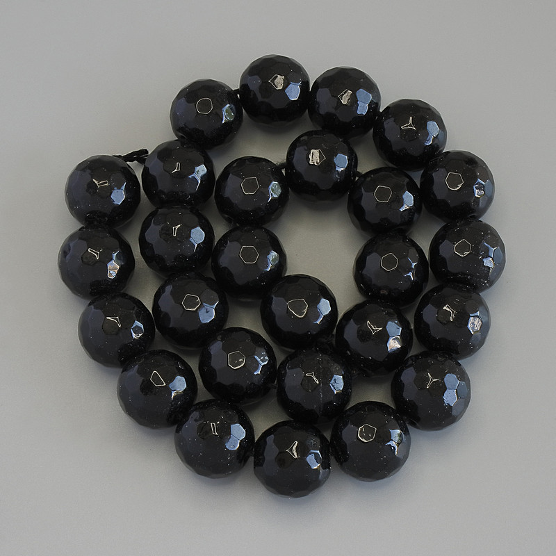 Agate Beads, Faceted Round, 13.5 mm Diameter, On Thread, 36 cm Length