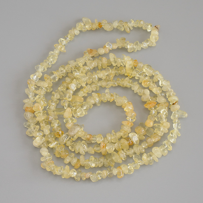 Citrine chip beads, diameter 5–8×3 mm, length 78 cm on thread
