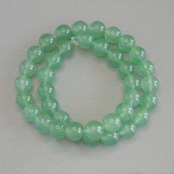 Jade Beads, Smooth Round Balls, 10 mm Diameter, 38 cm Length on Thread