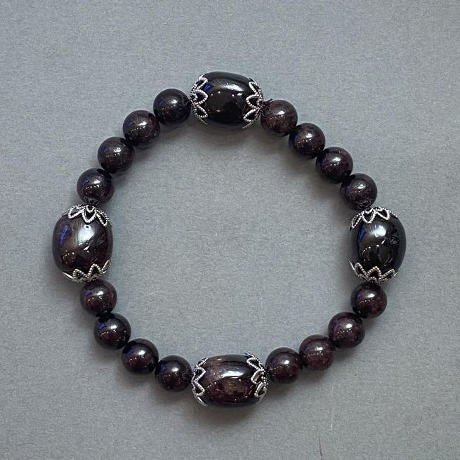 Garnet bead bracelet with metal inserts, 14x12 mm beads, 8 mm beads, length 18 cm (stretch)