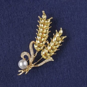 Brooch 'Ears' with Yellow Crystals, White Rhinestones and Bead, Gold-Tone Metal 57x25mm+