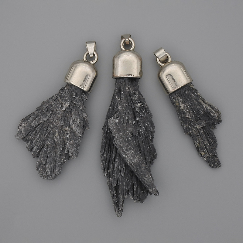 (per 1 pc) Kyanite Pendant 50-67×16-35 mm ±, length 55-75 mm ±, assorted sizes