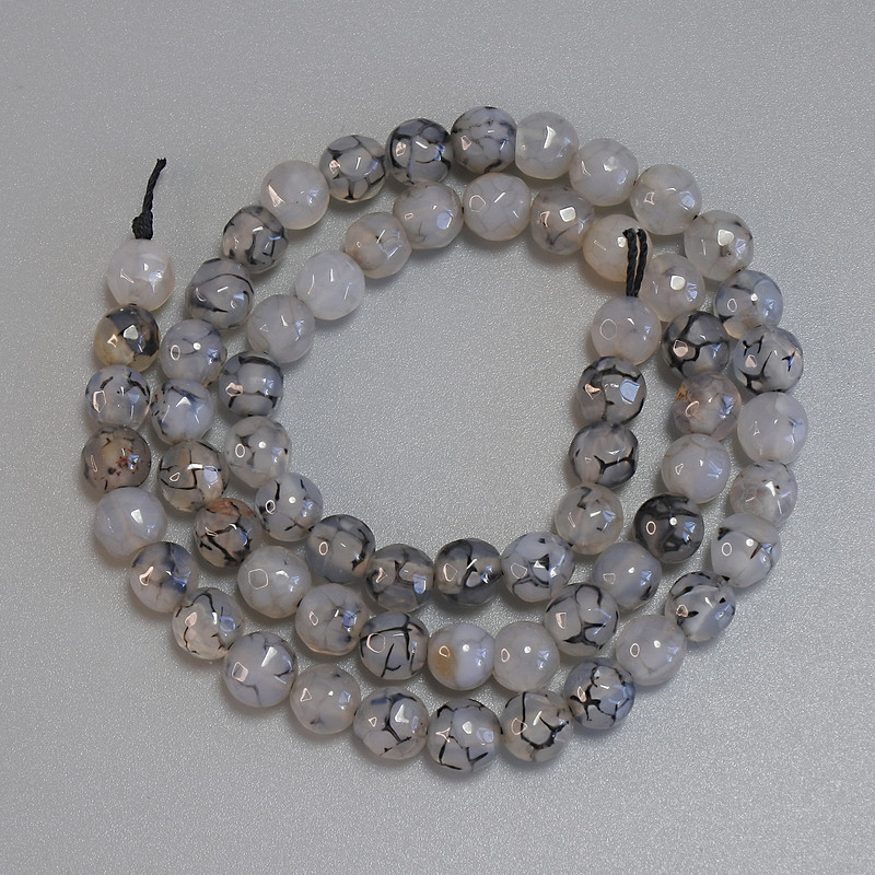 Agate 'Dragon's Veins' Beads, faceted round bead, 6 mm diameter, 37 cm length +/- on thread