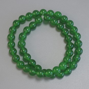 Chrysoprase beads, smooth round spheres, 8 mm diameter, about 38 cm long on thread