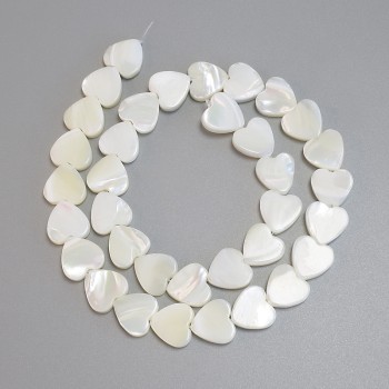 Mother-of-Pearl Heart Beads, 12x12 mm, 39 cm on thread