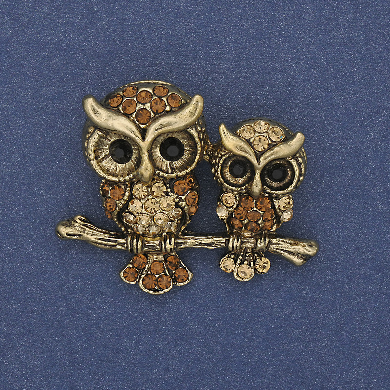 Owl Brooch Pendant, Yellow Crystals, Gold-tone Metal 37x29mm+