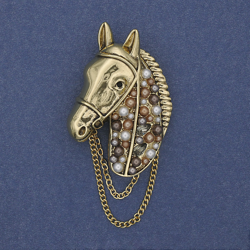 Horse Brooch with Crystals, Pearls, Chain, Golden Metal 46x29mm+
