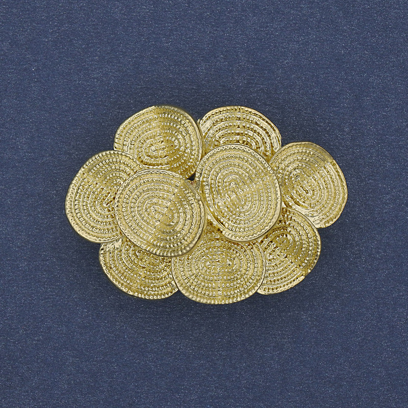 Accent Brooch Pendant 36×26 mm - gold-tone metal