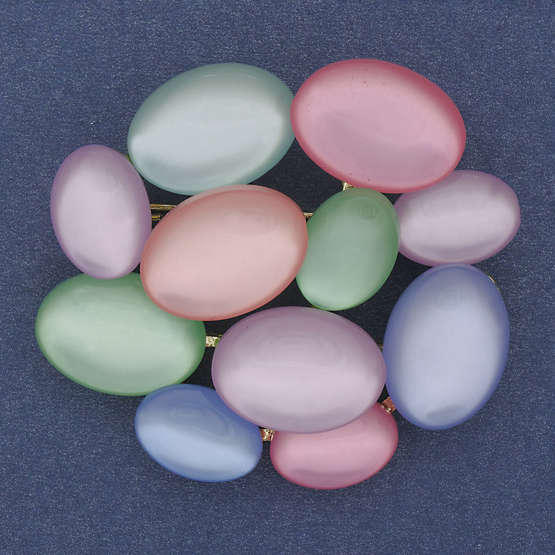 Accent Multicolored Cat's Eye Brooch-Pendant, Golden Metal, 49x45 mm+