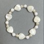 Mother-of-Pearl Heart Bracelet 12x12 mm +/- Majorca Bead 6 mm +/-, Length 18 mm +/- Stretch