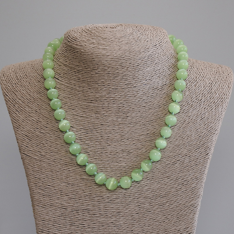 Cat's Eye Bead Necklace, Smooth Beads, 10 mm Diameter, 50 cm Length, with Clasp
