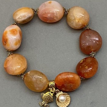 Carnelian teardrop bracelet, diameter 21x18mm ± with metal inserts, length 18cm ± stretch