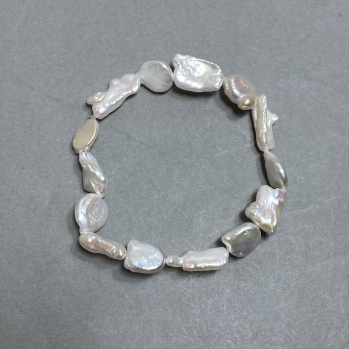 Baroque Pearl Bracelet 11-20×6-11 mm, length 18 cm, stretch