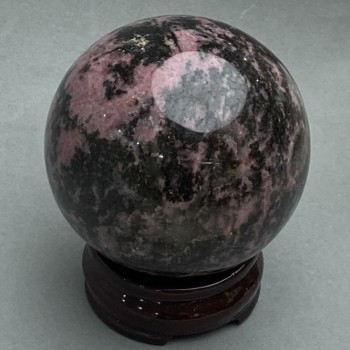 Rhodonite natural stone souvenir sphere, diameter 75 mm, weight 735 g