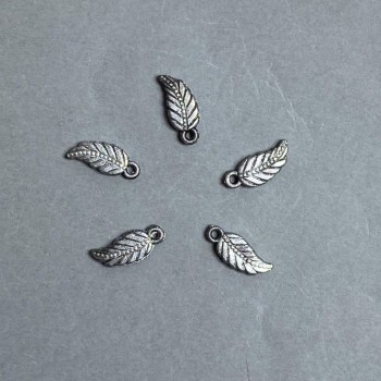SALE! Leaf pendant hardware plastic color dark silver, sizes 17 x 7 x 3 mm ± hole, diameter 2 mm ± packaging 0.5kg