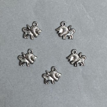 SALE! Lion pendant hardware, plastic, dark silver color, size 16x16x3 mm ± hole, diameter 2-3 mm ± packaging 0.5 kg