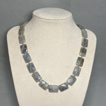 Labradorite necklace with iridescence, faceted links 16×12 mm, length 50 cm, with clasp