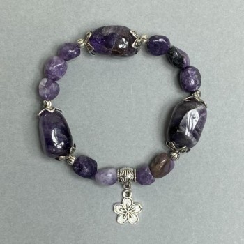 Bracelet Amethyst Chevron faceted beads 19x13mm ±, Charoite faceted 9-10mm ±, with metal inserts, length 18 cm stretch