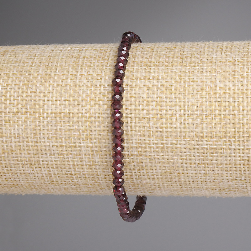 Garnet faceted rondel bracelet, stretch, 18 cm