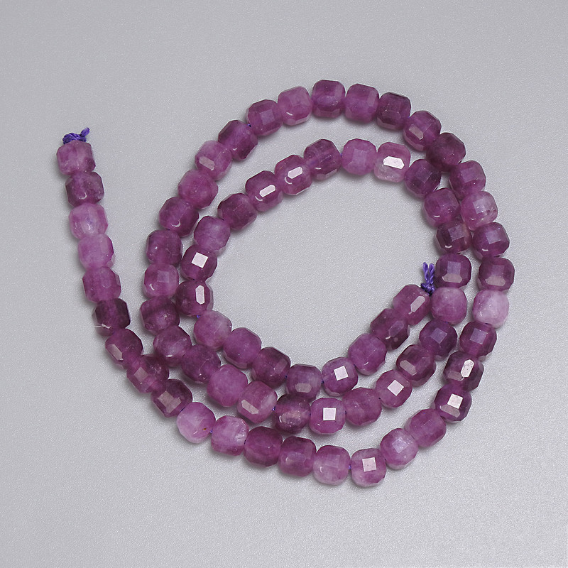 Tourmaline faceted cube beads 5.5 x 5.5 mm, 38 cm length, on thread